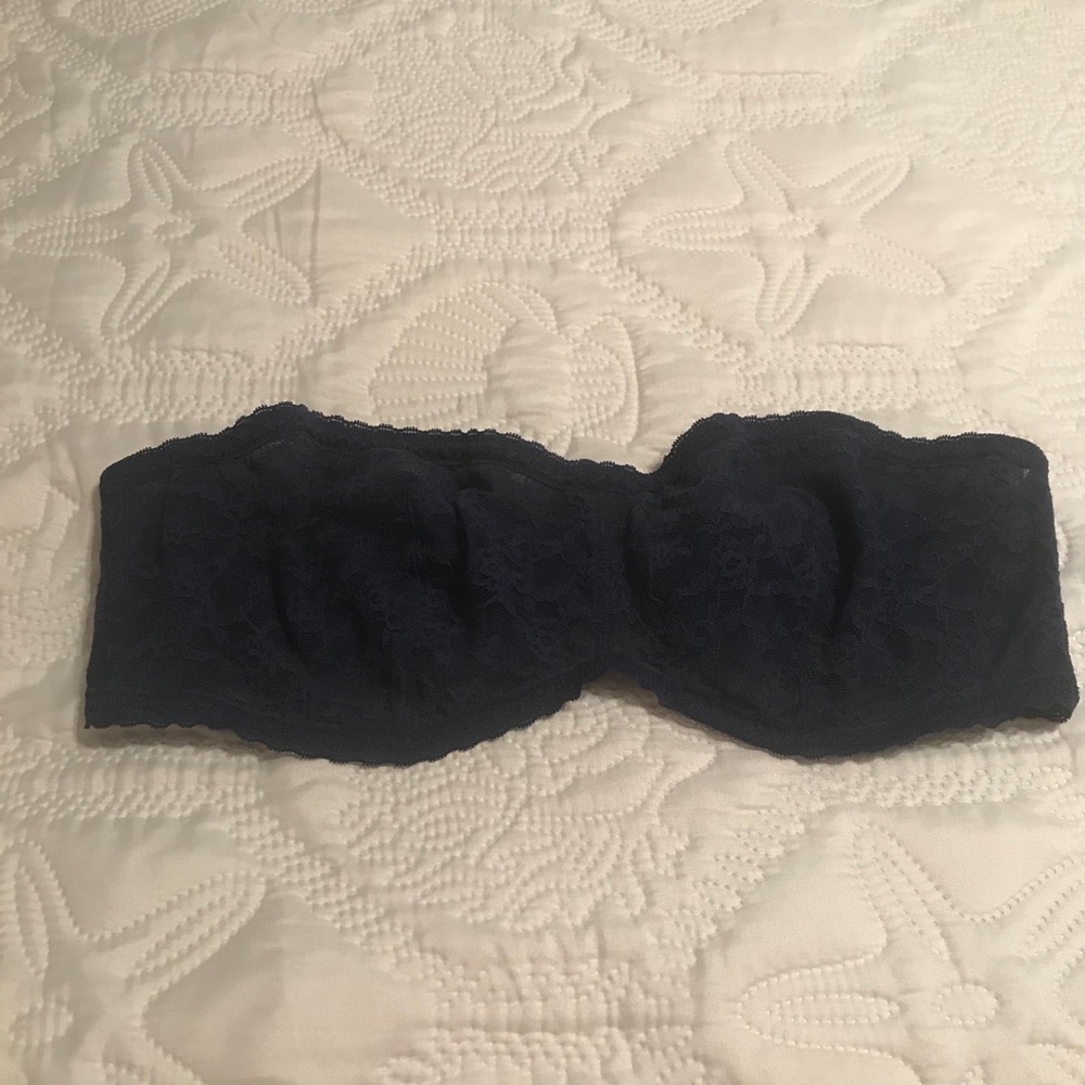 Victoria Secret strapless lace bra.